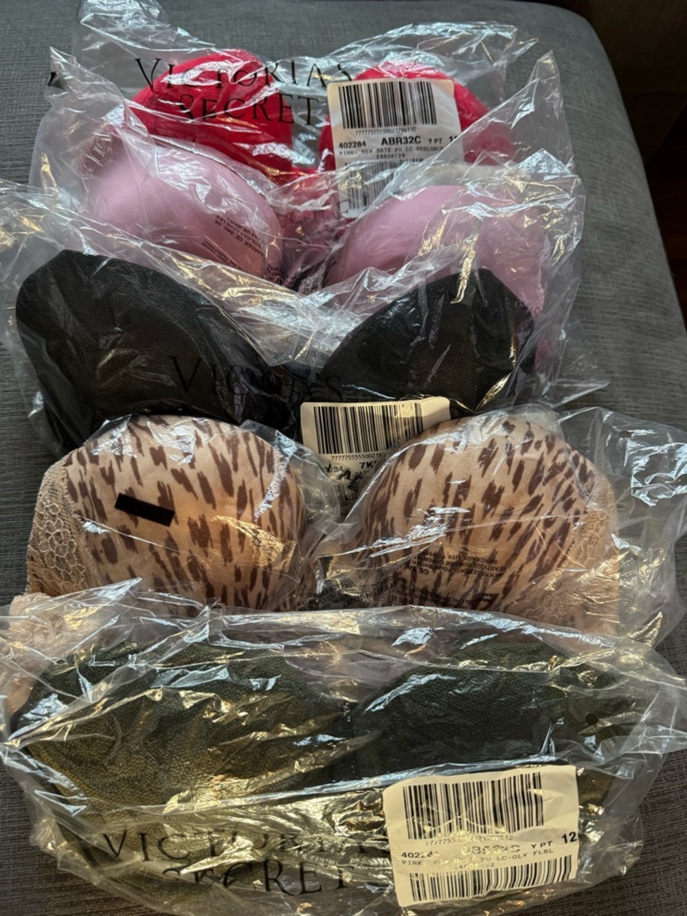 BRAND NEW! Victoria's Secret Bras 32C